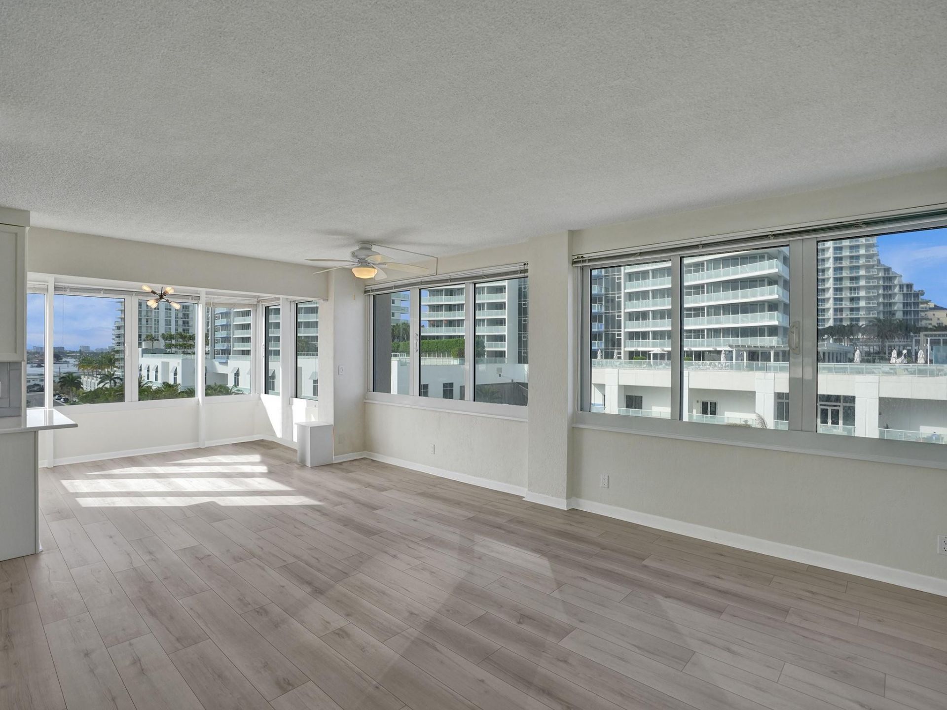 345 N Fort Lauderdale Beach Boulevard, Unit 601, Fort Lauderdale, FL 33304 Photo