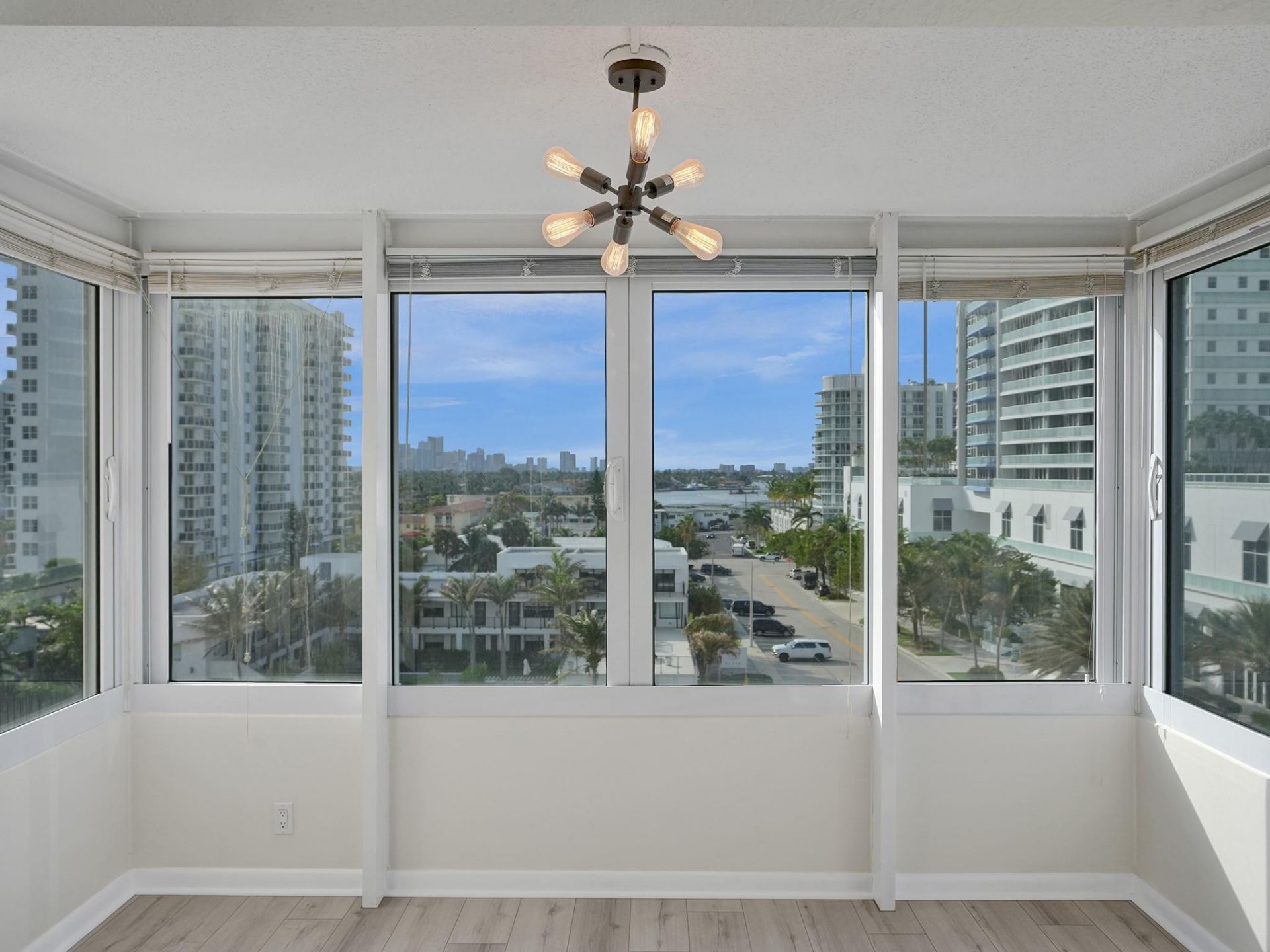 345 N Fort Lauderdale Beach Boulevard, Unit 601, Fort Lauderdale, FL 33304 Photo