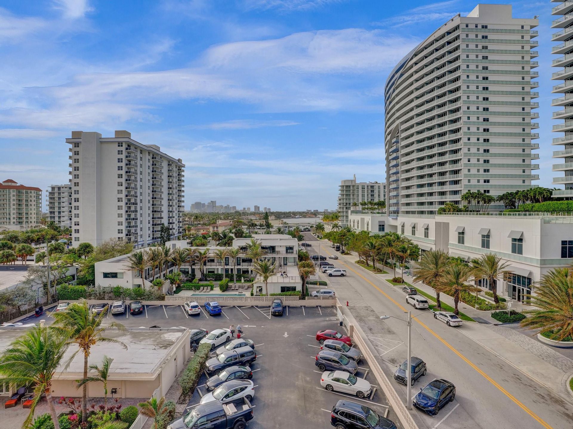 345 N Fort Lauderdale Beach Boulevard, Unit 601, Fort Lauderdale, FL 33304 Photo