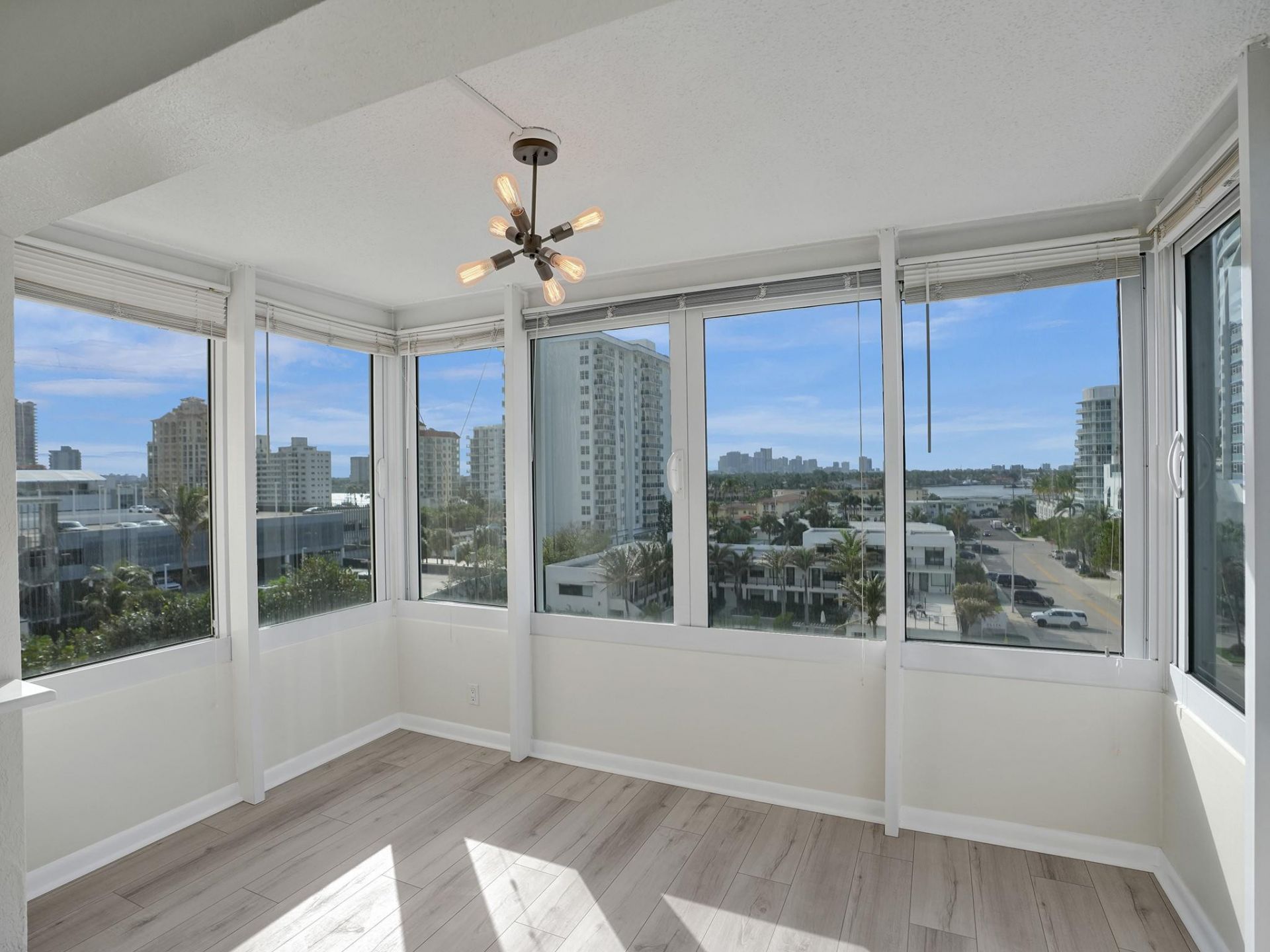 345 N Fort Lauderdale Beach Boulevard, Unit 601, Fort Lauderdale, FL 33304 Photo