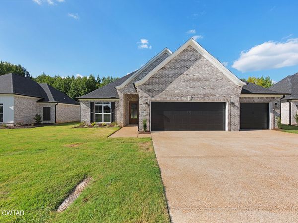 105 Rockford Drive , Jackson, TN 38305
