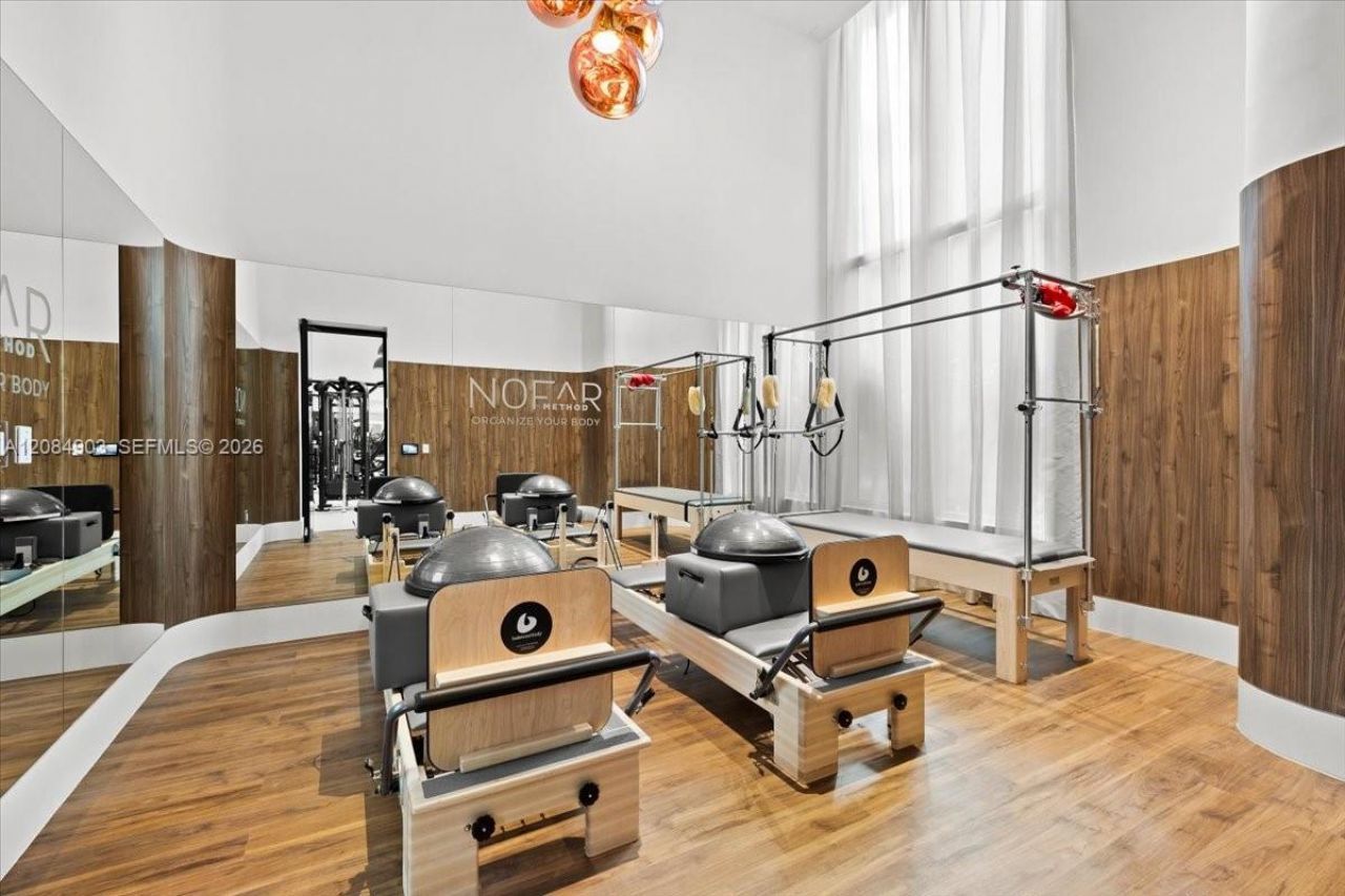 2200 Brickell Avenue , Unit 422, Miami, FL 33129 Photo