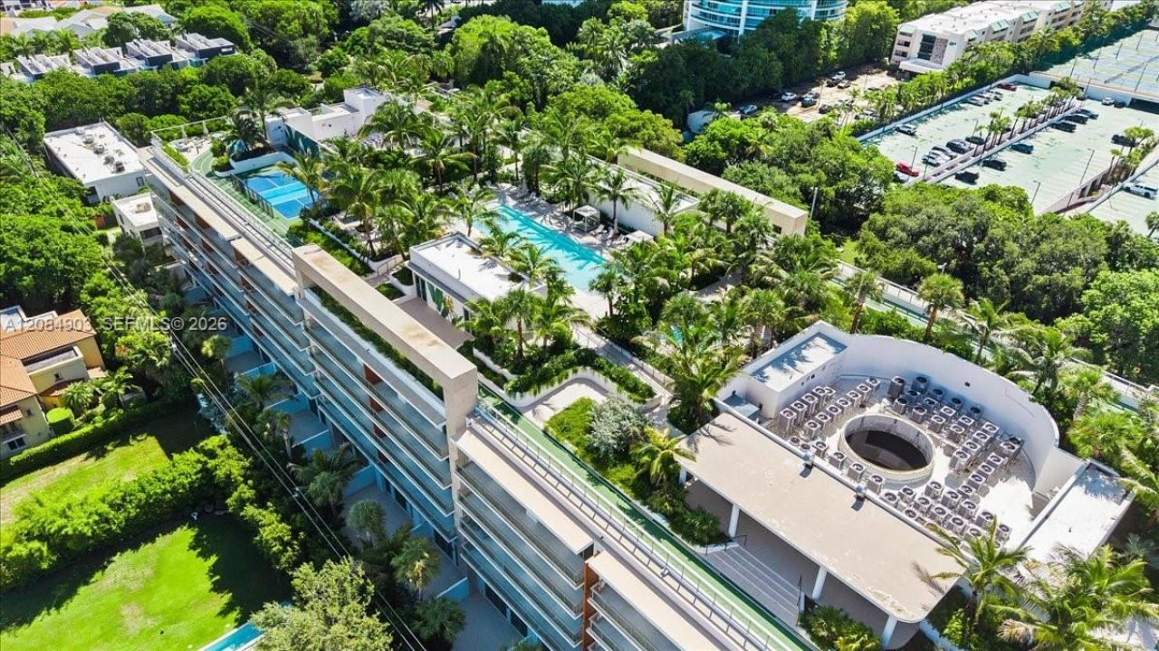 2200 Brickell Avenue , Unit 422, Miami, FL 33129 Photo