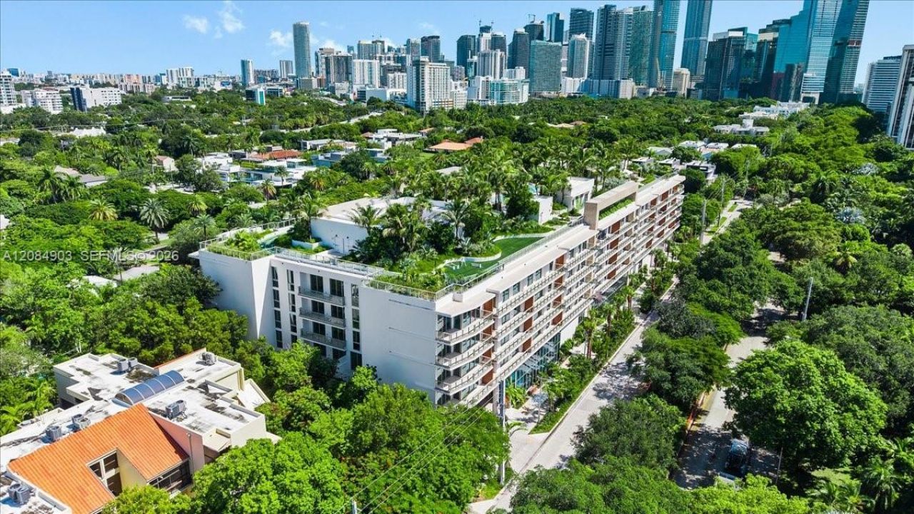 2200 Brickell Avenue , Unit 422, Miami, FL 33129 Photo
