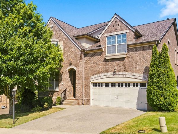 135 Cobbler Cir , Hendersonville, TN 37075