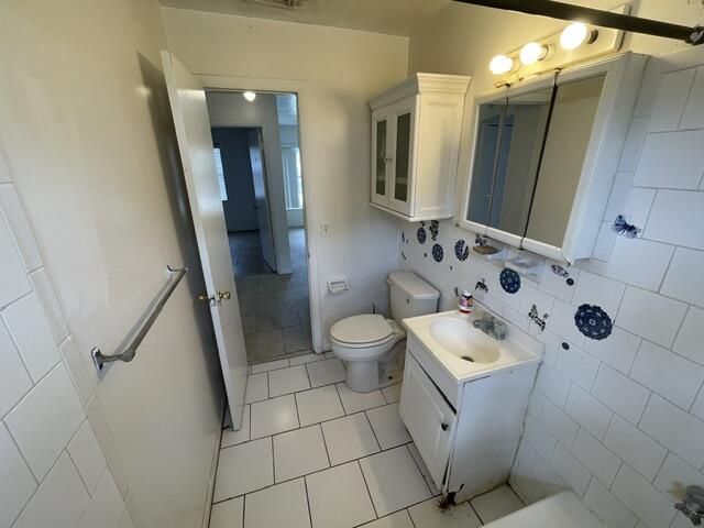 1104 W 24th Street, Riviera Beach, FL 33404 Photo