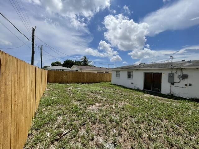 1104 W 24th Street, Riviera Beach, FL 33404 Photo