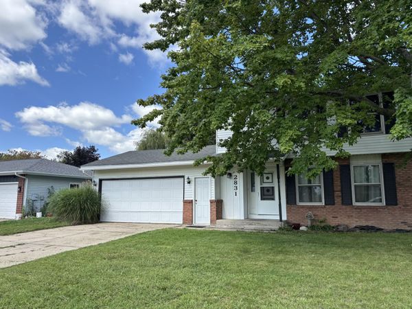 2831 Lee Street SW, Grandville, MI 49418