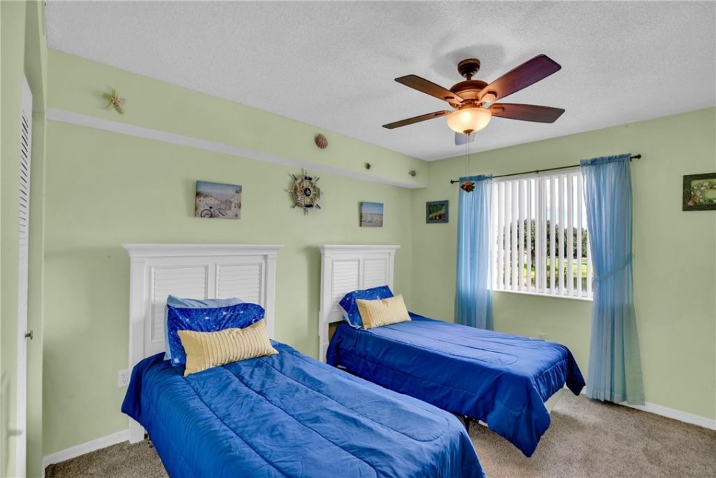 1590 S 42nd Circle, Unit 208, Vero Beach, FL 32967 Photo