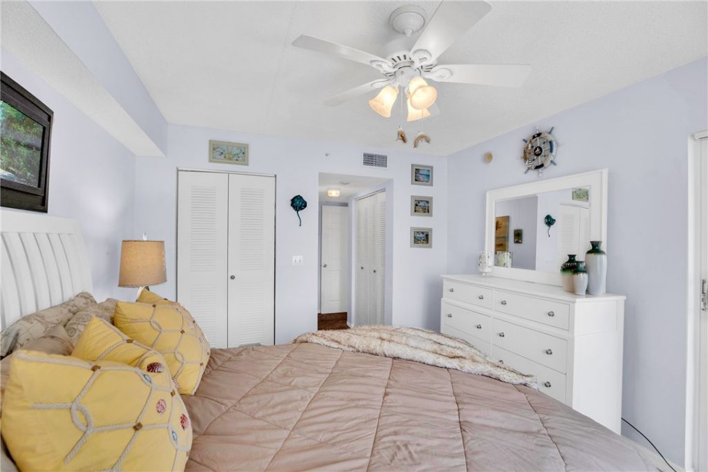 1590 S 42nd Circle, Unit 208, Vero Beach, FL 32967 Photo