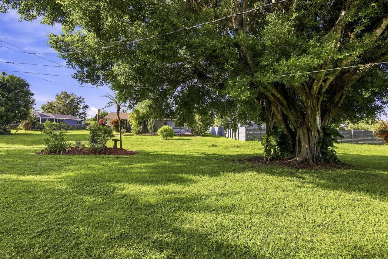 2248 Ivy Ave, Fort Myers, FL 33907 Photo