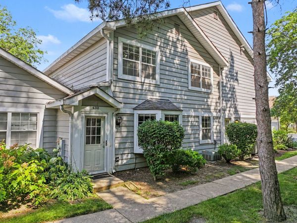 432 N Lake Shore Drive , Palatine, IL 60067