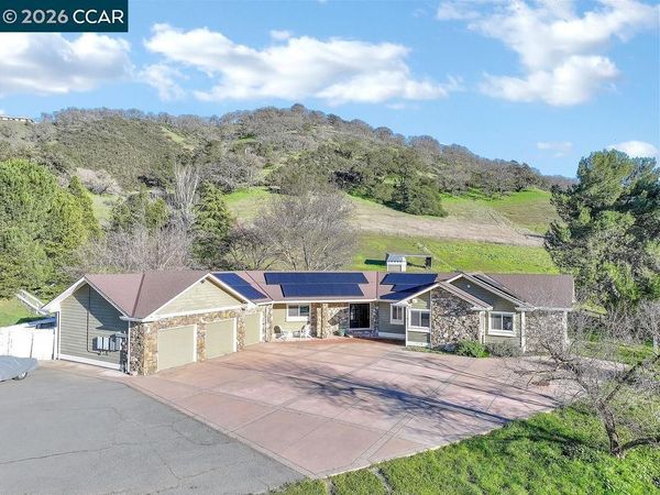 4161 Leon Dr., Clayton, CA 94517