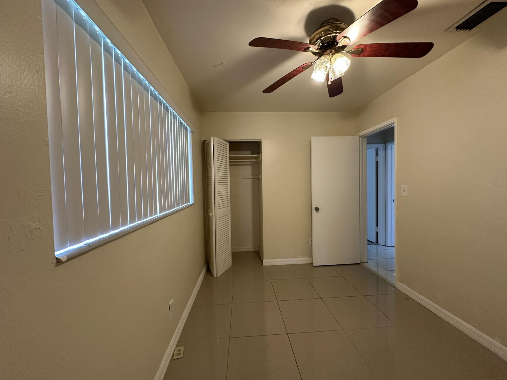 1316 NW 15th Place Nw, Fort Lauderdale, FL 33311 Photo