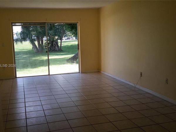 7400 Miami Lakes Dr , Unit D101, Miami Lakes, FL 33014