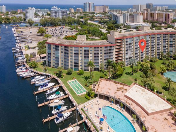 2731 NE 14TH ST, Unit 427, Pompano Beach, FL 33062