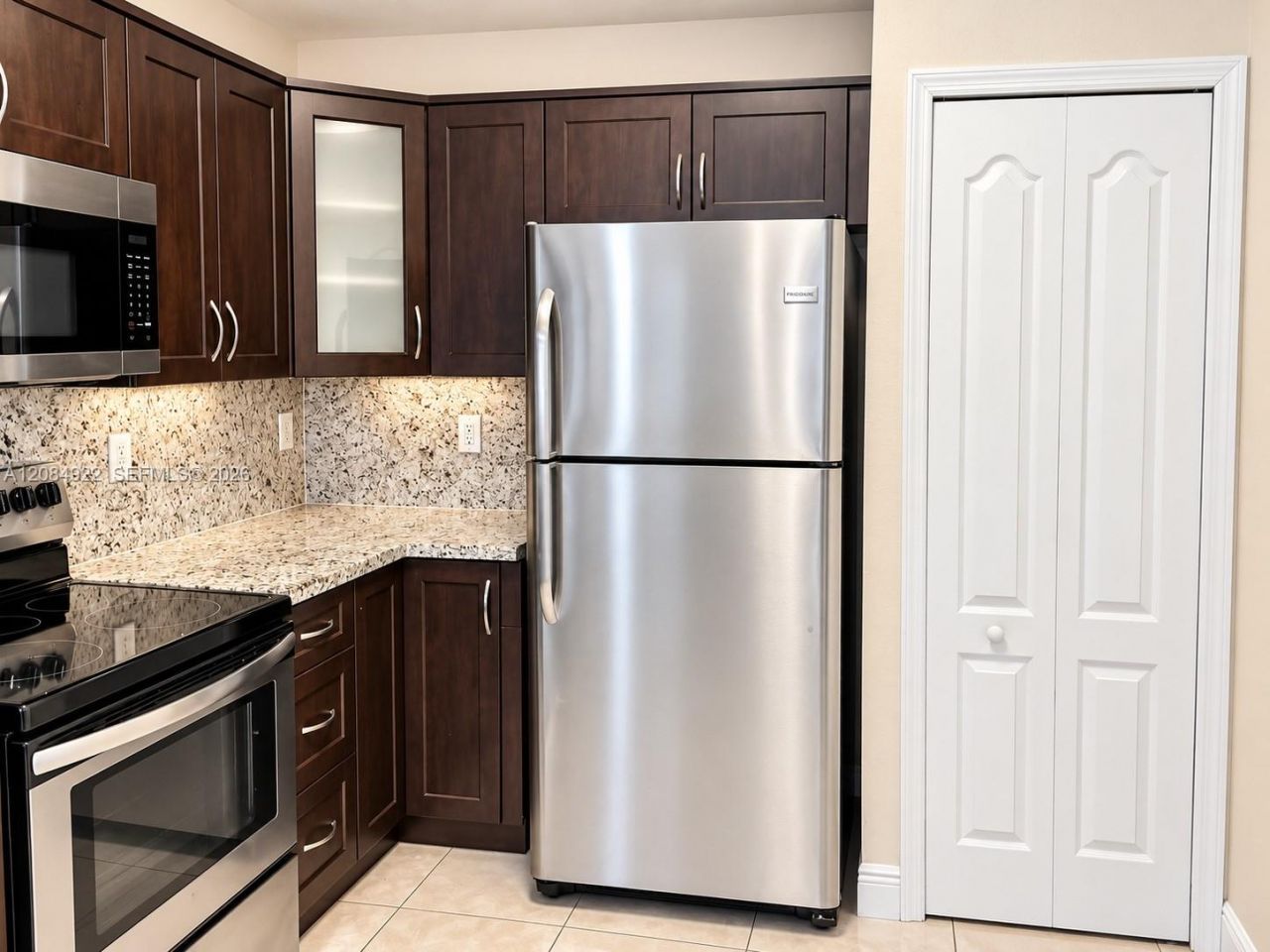 8906 W Flagler St, Unit 222, Miami, FL 33174 Photo