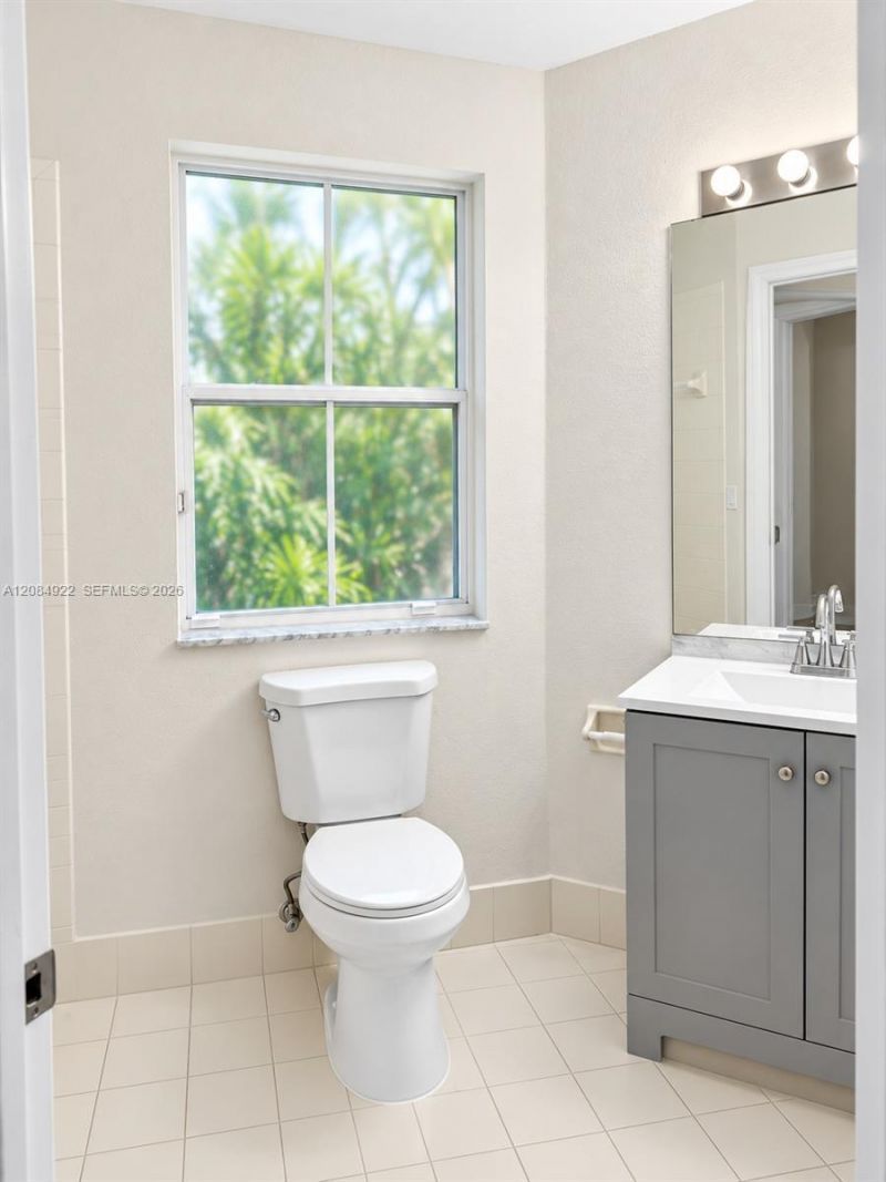 8906 W Flagler St, Unit 222, Miami, FL 33174 Photo