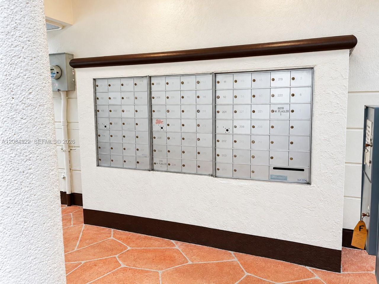 8906 W Flagler St, Unit 222, Miami, FL 33174 Photo