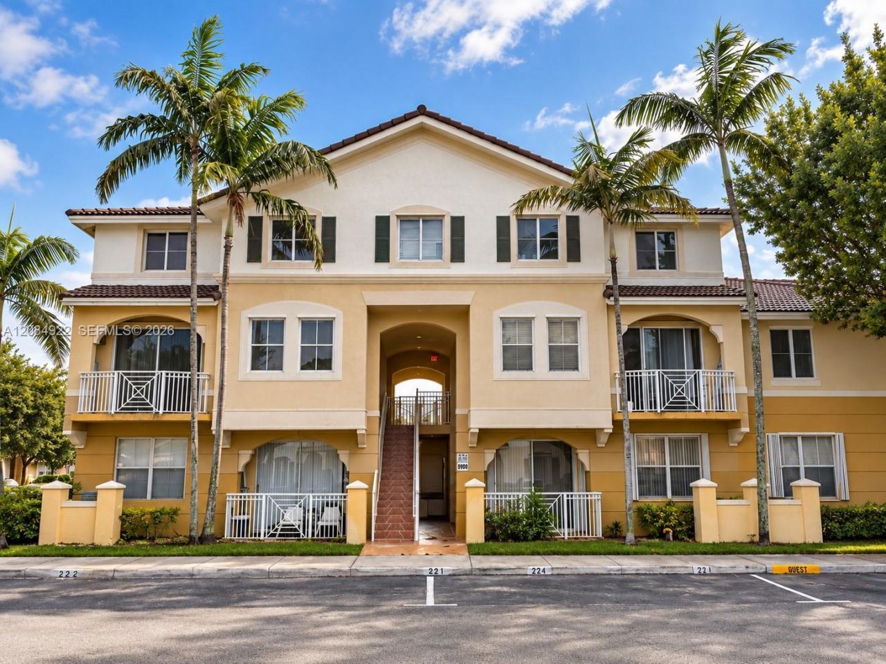 8906 W Flagler St, Unit 222, Miami, FL 33174 Photo