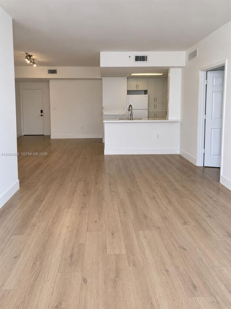 275 NE 18th St, Unit 1910, Miami, FL 33132 Photo