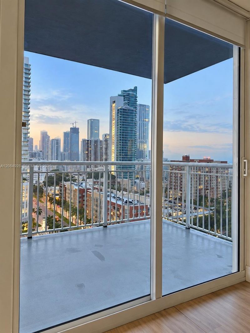 275 NE 18th St, Unit 1910, Miami, FL 33132 Photo