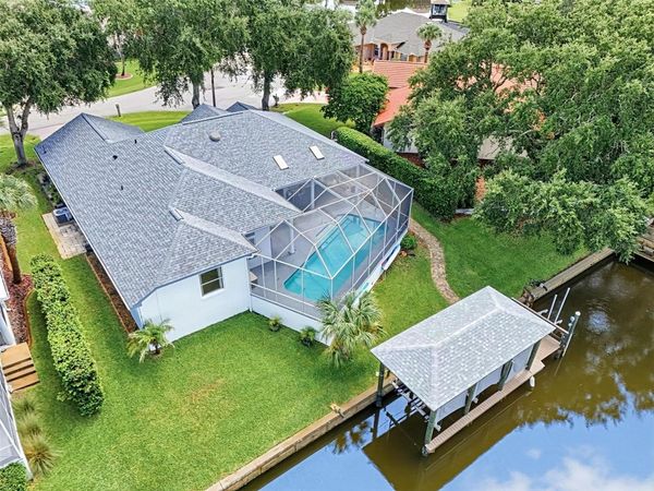 10 CHELSEA COURT , PALM COAST, FL 32137
