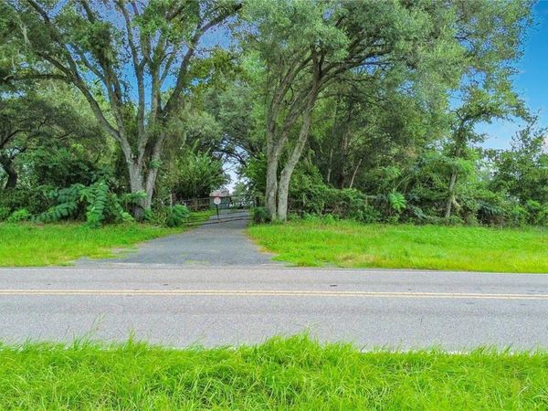 18851 SE 60TH STREET, MORRISTON, FL 32668