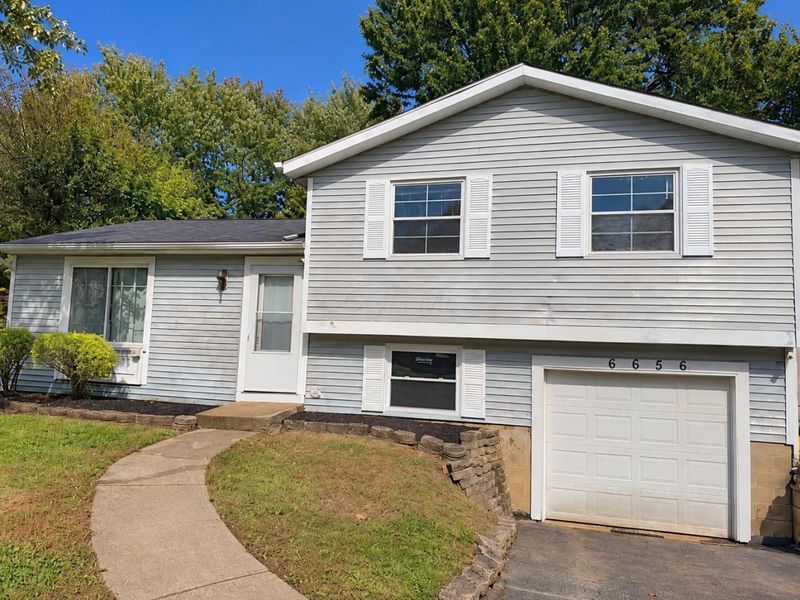 6656 Wembley Court, Reynoldsburg, OH 43068 Photo 3