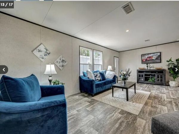 241 Crownover Road NW, Los Lunas, NM 87031