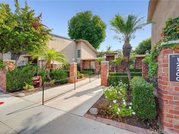 12200 Montecito, Unit H101, Seal Beach, CA 90740