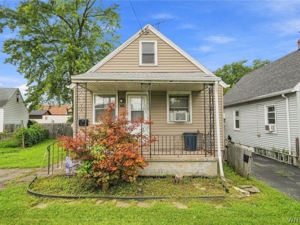 2926 Portland Street , Niagara Falls, NY 14035
