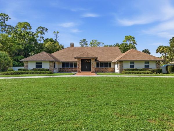 13670 Doubletree Trail, Wellington, FL 33414