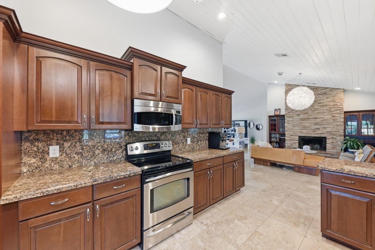 13670 Doubletree Trail, Wellington, FL 33414 Photo