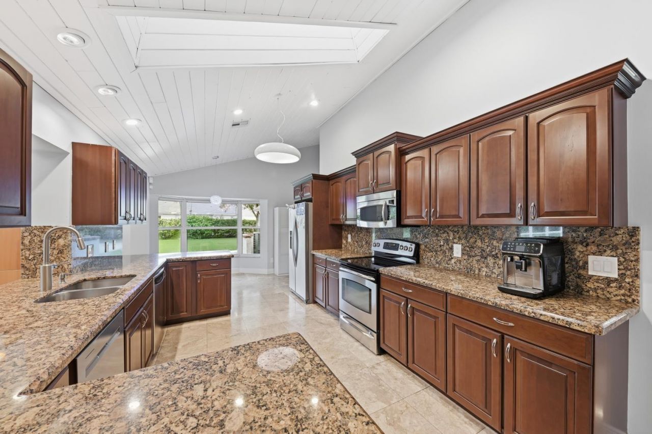 13670 Doubletree Trail, Wellington, FL 33414 Photo