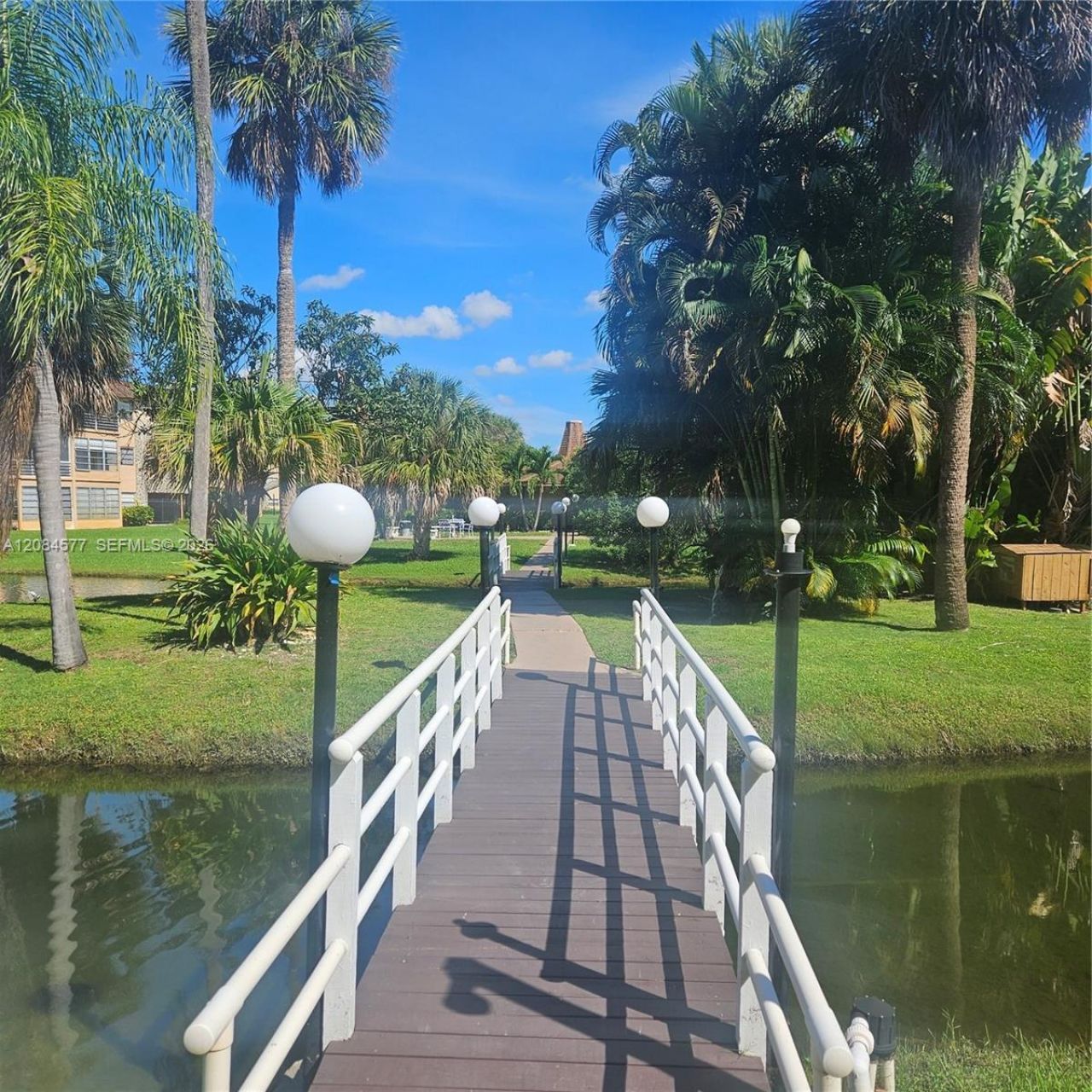 5021 W Oakland Park Blvd, Unit 204, Lauderdale Lakes, FL 33313 Photo