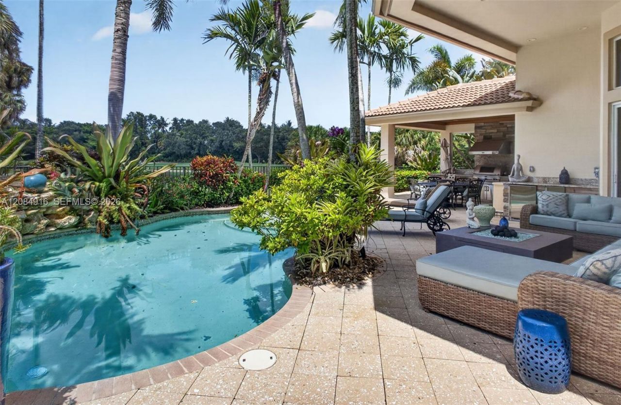 739 Cote Azur Dr , Palm Beach Gardens, FL 33410 Photo