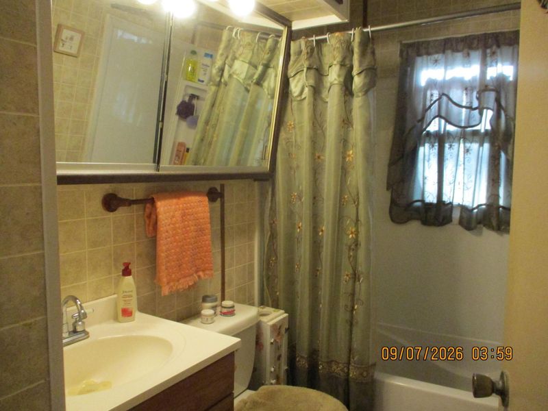 2577 Gooding Road, Marion, OH 43302 Photo 16