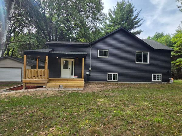 7220 237th Avenue NE, Stacy, MN 55079