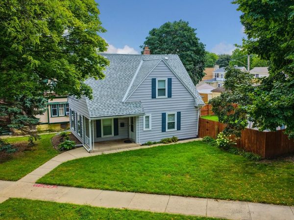 3244 N 58th STREET, Milwaukee, WI 53216