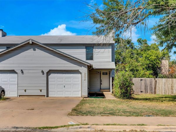 8806 Springmail CIR , Austin, TX 78729