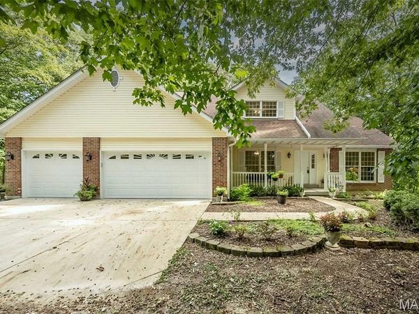 23401 Wild Horse Farms Road, Warrenton, MO 63383