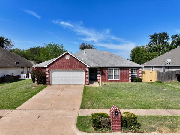 5400 S Maple Place, Broken Arrow, OK 74011