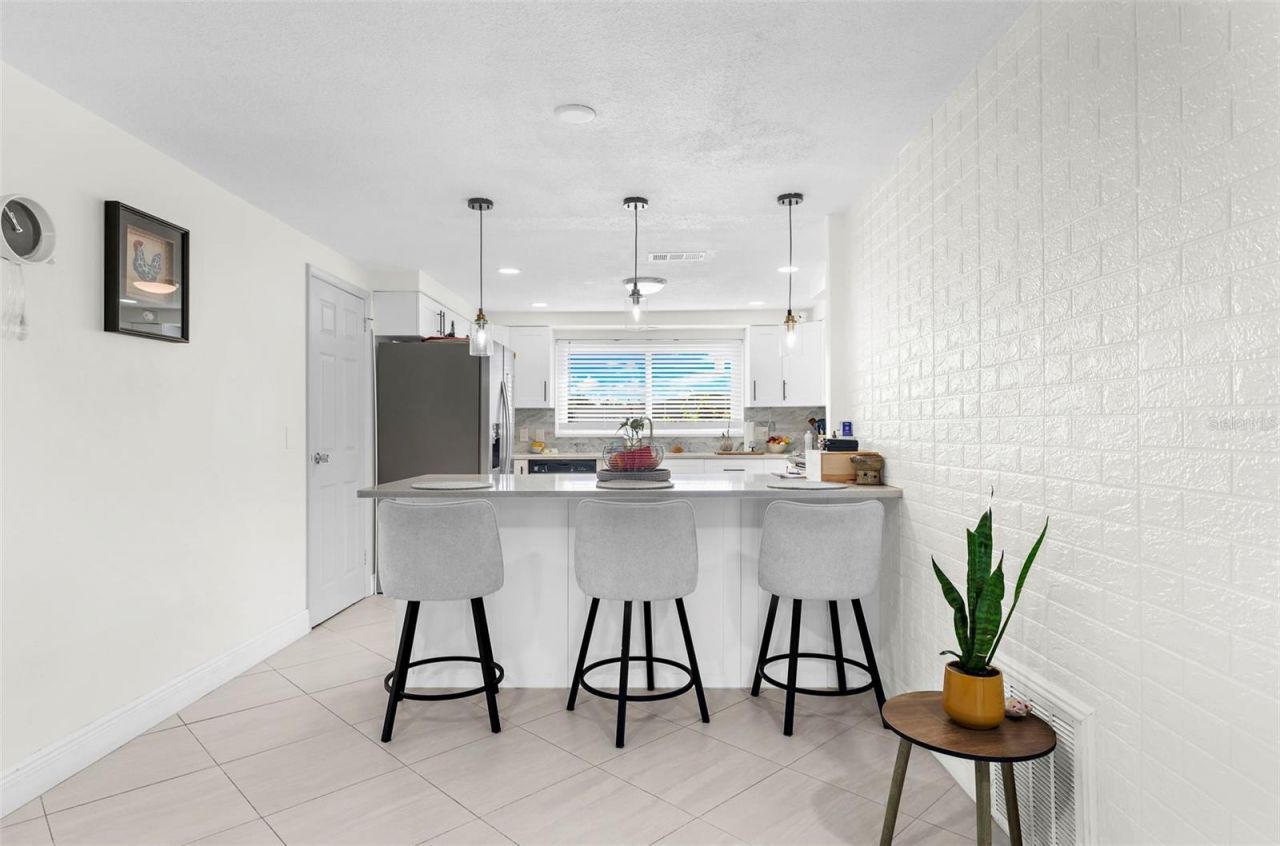 4428 W 56th Street, Bradenton, FL 34210 Photo