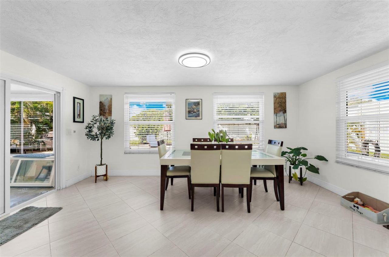 4428 W 56th Street, Bradenton, FL 34210 Photo