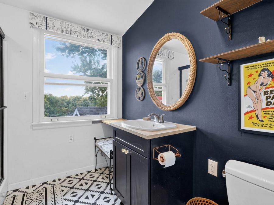 Property Image 38