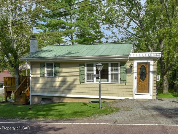 308 Carpenter Road, Dallas, PA 18612