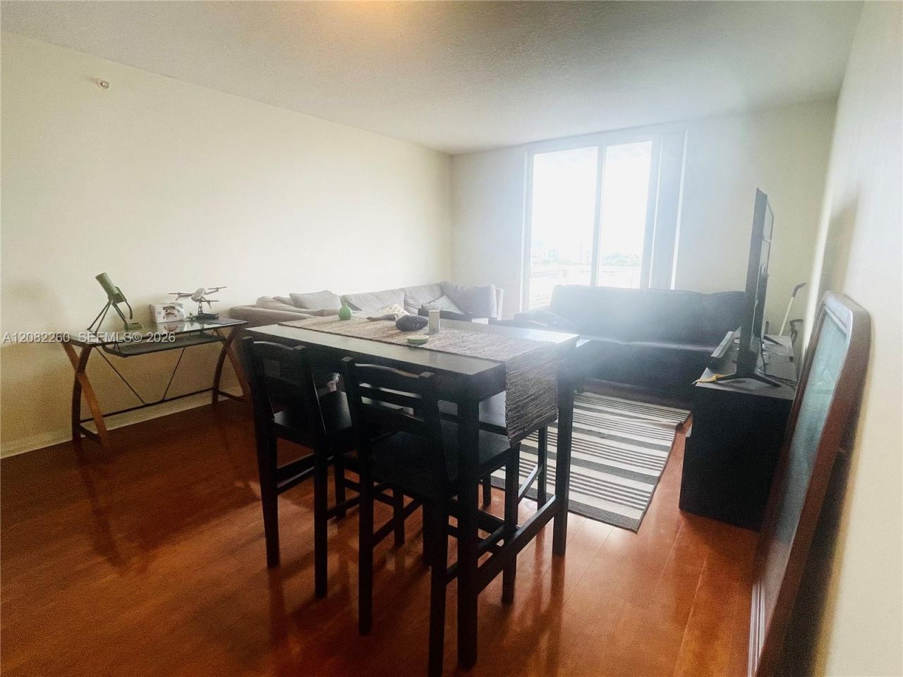 900 SW 8th St , Unit 808, Miami, FL 33130 Photo