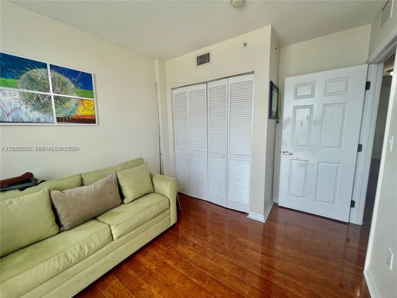 900 SW 8th St , Unit 808, Miami, FL 33130 Photo
