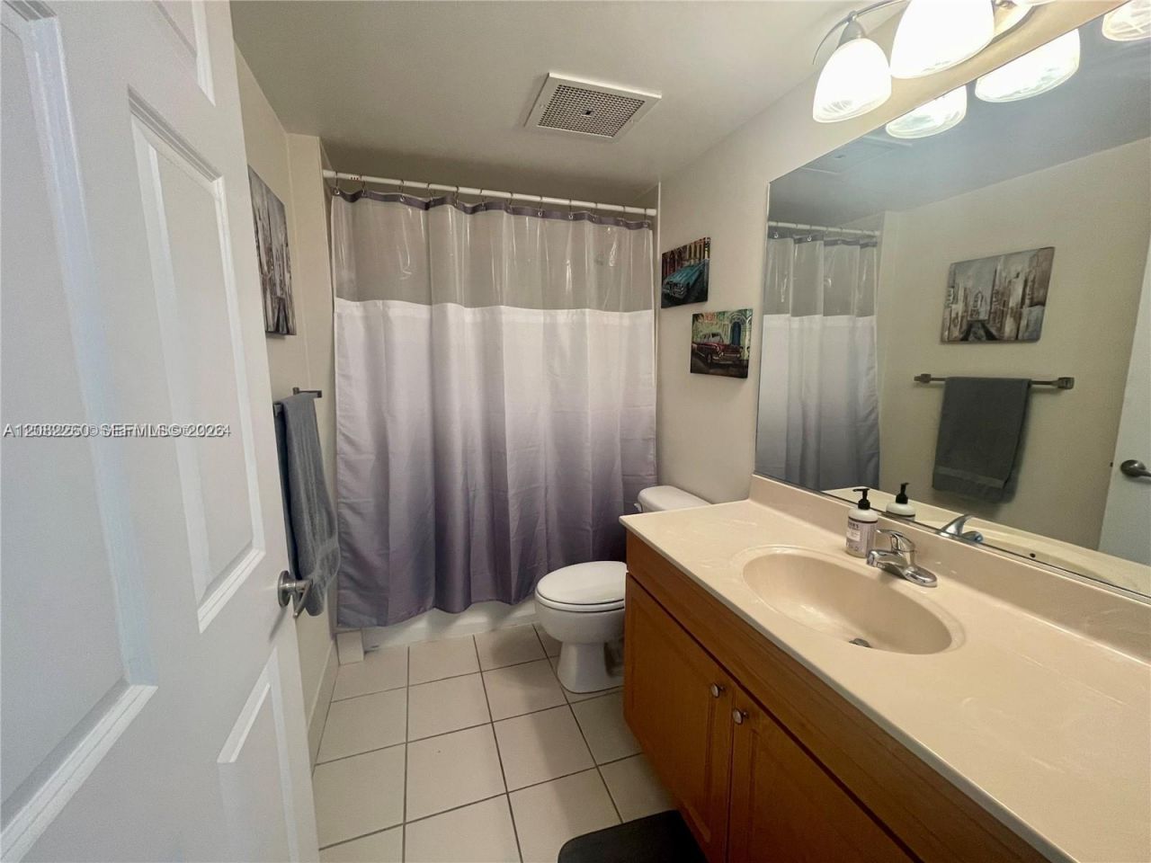 900 SW 8th St , Unit 808, Miami, FL 33130 Photo